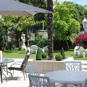 3* Hotel Ariane &